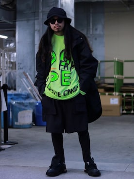 ブルゾンを使った 差し色 緑 のメンズ人気ファッションコーディネート Wear