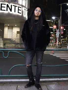 「PURPLE（パープル）のアイテム」を使った、AOKIFLASH‼︎!さん（メンズ・166cm）の冬コーディネート