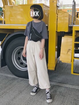 「AIN（エイン）のアイテム（パンツ）」を使った、KEROYOさん（レディース・167cm）の春コーディネート