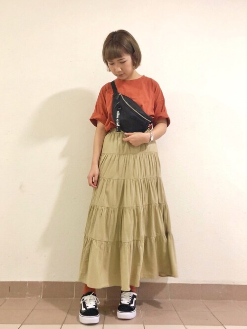 KEROYO使用「niko and...（ティアードマキシスカート）」的時尚穿搭