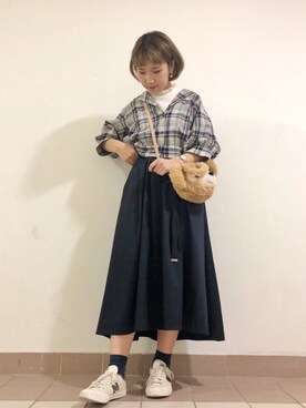 「disney」｜「アイテム（アナログ腕時計）」を使った、KEROYOさん（レディース・167cm）の秋コーディネート