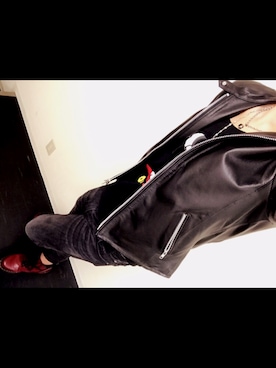 「マーチン」｜「アイテム（ライダースジャケット）」を使った、蒼さん（メンズ・184cm）の秋コーディネート