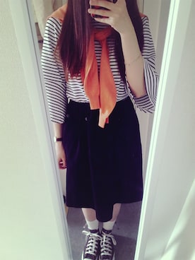 「WORLD WIDE LOVE!（ワールドワイドラブ）のアイテム（スカート、ブラック系）」を使った、ルイズさん（レディース・154cm）の春コーディネート
