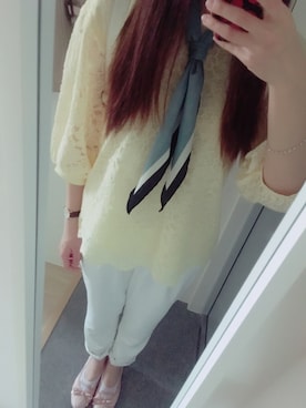 「earth music&ecology（アースミュージックアンドエコロジー）の・リバーシブルレースプルオーバー（シャツ/ブラウス、イエロー系）」を使った、ルイズさん（レディース・154cm）の春コーディネート