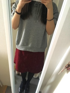 「OLIVE des OLIVE（オリーブデオリーブ）のアイテム（パーカー、グレー系）」を使った、ルイズさん（レディース・154cm）の春コーディネート