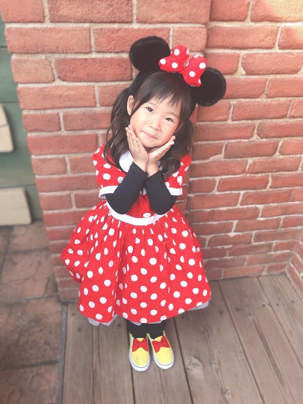 「wearhalloween2019、ハロウィン、コスプレ、ハロウィンパーティー、仮装」｜「UNIQLOのKIDS ヒートテックUネックT（9分袖）（アンダーウェア、ブラック系）」を使った、こったんさん（キッズ・100cm）の秋コーディネートの1枚目の写真