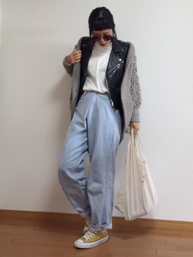「ニットカーディガン」｜「アイテム（ライダースジャケット）」を使った、tamiさん（レディース・159cm）の冬コーディネート