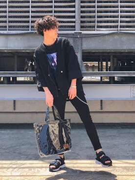 「CLANE（クラネ）のアイテム（バッグ）」を使った、クリワキタカヒロさん（メンズ・172cm）の春コーディネート
