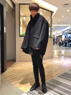 テーラードジャケットを使った 黒パーカー のメンズ人気ファッションコーディネート 季節 9月 11月 Wear