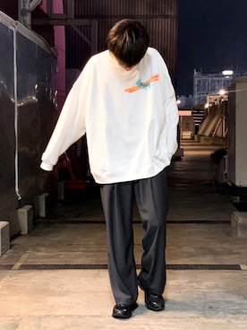 「DAIRIKU（ダイリク）のアイテム（スウェット）」を使った、クリワキタカヒロさん（メンズ・172cm）の秋コーディネート
