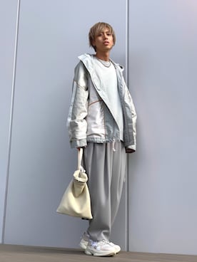「Lui's（ルイス）のアイテム（スニーカー）」を使った、クリワキタカヒロさん（メンズ・172cm）の秋コーディネート