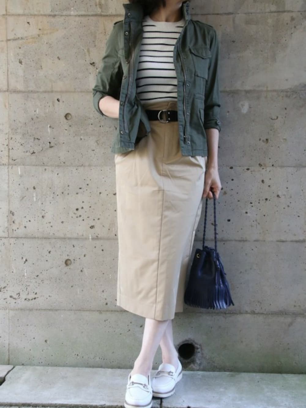 「スカート、ボーダー、大人カジュアル、ミリタリージャケット、リブニット、春コーデ、Fitting Log」｜「NATURAL BEAUTY BASICのミリタリージャケット NATURAL BEAUTY BASIC（ミリタリージャケット、グリーン系）」を使った、kotetuさん（レディース・162cm）の春コーディネートの1枚目の写真