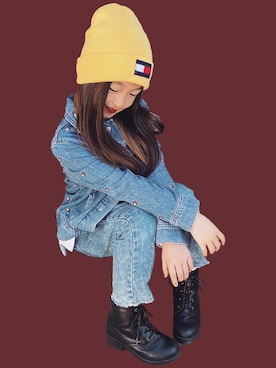 「TOMMY HILFIGER（トミーヒルフィガー）のアイテム（ジャケット/アウター）」を使った、Chinaさん（キッズ・120cm）の春コーディネート