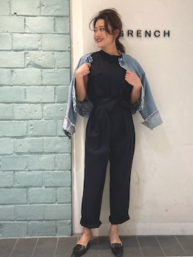 「TICCA（ティッカ）のアイテム（オールインワン・サロペット）」を使った、Miho Iwataさん（レディース・168cm）の冬コーディネート