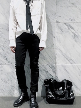 「SAINT LAURENT PARIS（サンローランパリ）のアイテム（ネクタイ）」を使った、Yoshiさん（メンズ・173cm）の夏コーディネート