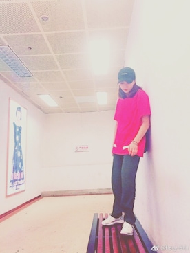 「Jeepers Peepers（ジーパーズピーパーズ）のアイテム（帽子、ブラック系）」を使った、flory-dxhさん（レディース）の冬コーディネート