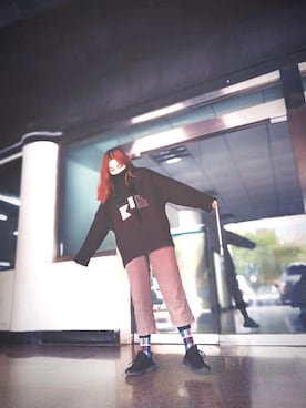 「MTEEのアイテム（トップス、ブラウン系）」を使った、flory-dxhさん（レディース）の冬コーディネート