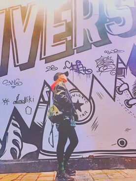 「SKECHERS（スケッチャーズ）のアイテム（シューズ、ブラック系）」を使った、flory-dxhさん（レディース）の冬コーディネート