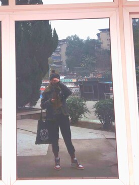 「KAMAのアイテム（ライダースジャケット、その他）」を使った、flory-dxhさん（レディース）の冬コーディネート