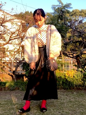 「GU（ジーユー）のアイテム（スカート、ブラック系）」を使った、koyuさん（レディース・148cm）の冬コーディネート