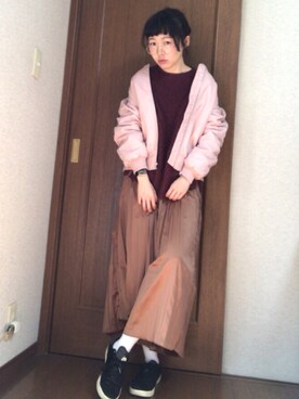 スニーカーを使った ピンクma 1 の人気ファッションコーディネート Wear