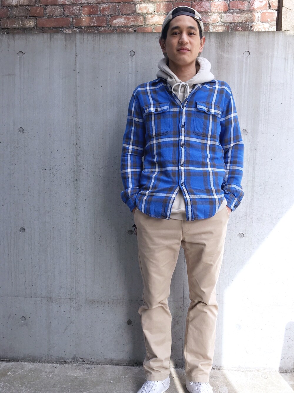 「#supreme」｜「RALPH LAURENのアイテム（シャツ/ブラウス、ブルー系）」を使った、shota watanabeさん（メンズ・180cm）の冬コーディネートの1枚目の写真