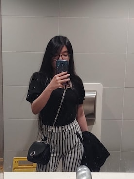 「shirts．（シャツ）のアイテム」を使った、Meilin Cedilloさん（レディース・160cm）の春コーディネート