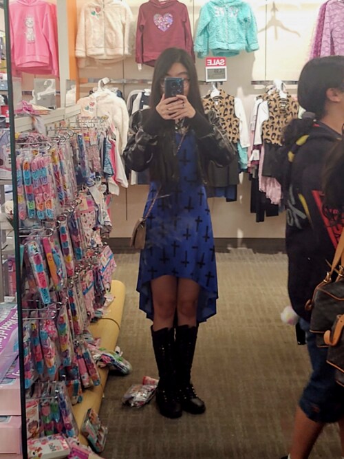Meilin Cedilloさんのコーディネート