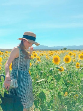「ひまわり畑」｜「アイテム（アナログ腕時計）」を使った、yukiiiさん（レディース・152cm）の夏コーディネート