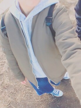 「Honeys（ハニーズ）のアイテム（MA-1）」を使った、Saku❀さん（レディース・157cm）の秋コーディネート