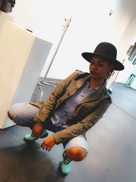 「HOMEMADEのアイテム」を使った、Donna A. Thomasさん（レディース・168cm）の冬コーディネート