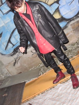 「アイテム（ライダースジャケット）」を使った、村本義季さん（メンズ・174cm・20代）の冬コーディネート