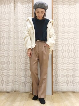 「earth music&ecology（アースミュージックアンドエコロジー）のアイテム（その他アウター）」を使った、MAMIさん（レディース・155cm）の秋コーディネート
