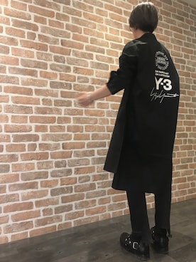 「Y-3（ワイスリー）のアイテム（トップス）」を使った、Dsuke kobayashiさん（メンズ・177cm）の春コーディネート