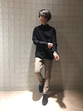 「soe（ソーイ）のアイテム（トップス）」を使った、Dsuke kobayashiさん（メンズ・177cm）の秋コーディネート