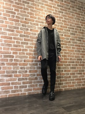 「WHITELAND（ホワイトランド）のWHITELAND/ホワイトランド/ガンクラブチェックBIGシャツ(18A-SHL317-WL)（シャツ/ブラウス、グレー系）」を使った、Dsuke kobayashiさん（メンズ・177cm）の秋コーディネート