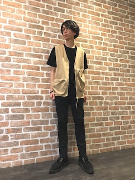 「WHITELAND（ホワイトランド）のWHITELAND/ホワイトランド/CARGO VEST（ベスト）」を使った、Dsuke kobayashiさん（メンズ・177cm）の春コーディネート