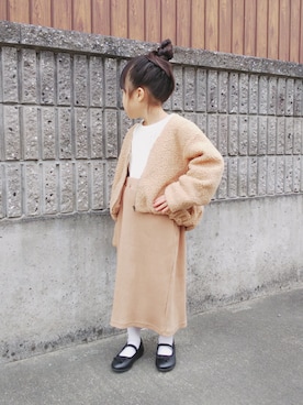 「ワントーンコーデ」｜「アイテム（ノーカラージャケット）」を使った、Nanana さん（キッズ・110cm）の冬コーディネート