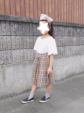 「ヒラキ（ヒラキ）のアイテム（スリッポン）」を使った、Nanana さん（キッズ・110cm）の秋コーディネート