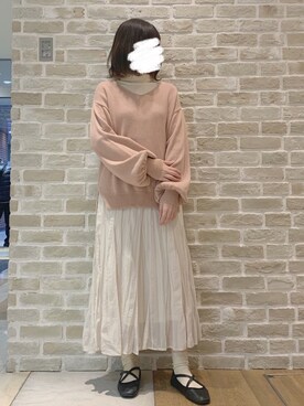 「earth music&ecology（アースミュージックアンドエコロジー）のシアーワッシャースカート　＊（スカート）」を使った、おみぃさん（レディース・157cm）の冬コーディネート