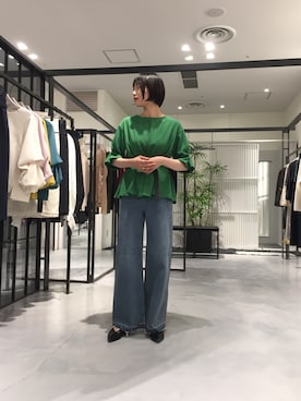 「アイテム（バレエシューズ）」を使った、永田　真由さん（レディース・170cm）の春コーディネート