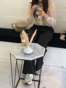 「ロングヘア」｜「アイテム（スラックス）」を使った、花 菜さん（レディース・164cm）の秋コーディネート