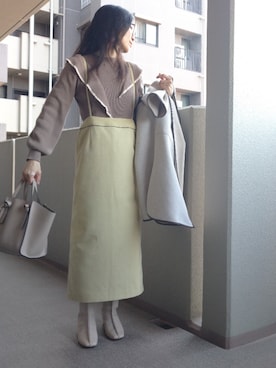「サロペットスカート」｜「アイテム（ノーカラーコート）」を使った、たま🥚ゆっこさん（レディース・165cm）の春コーディネート