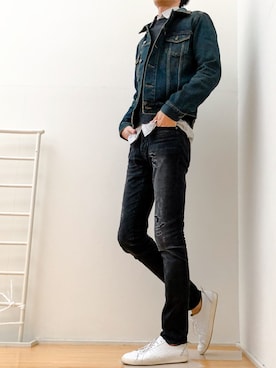 「SAINT LAURENT PARIS（サンローランパリ）のアイテム（デニムジャケット）」を使った、ゆうさん（メンズ・183cm）の冬コーディネート