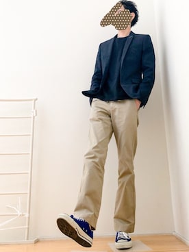 「黒シャツ」｜「アイテム（テーラードジャケット）」を使った、ゆうさん（メンズ・183cm）の春コーディネート