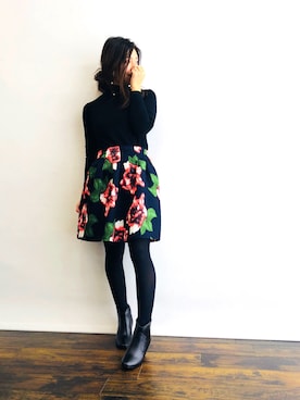 「黒タートルネック」｜「アイテム（アクセサリー）」を使った、magaaさん（レディース・159cm）の冬コーディネート
