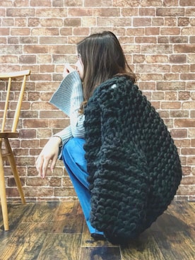 「ゆるカーディガン」｜「アイテム（アクセサリー）」を使った、magaaさん（レディース・159cm）の冬コーディネート