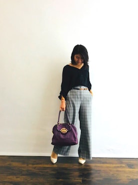 「パープル×黒」｜「アイテム（パンプス）」を使った、magaaさん（レディース・159cm）の春コーディネート