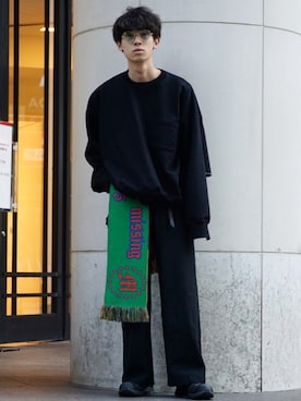 「Y's（ワイズ）のアイテム（スラックス）」を使った、むかいさん（メンズ・170cm）の春コーディネート