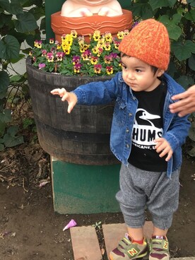 「CHUMS（チャムス）のアイテム（Tシャツ/カットソー）」を使った、sasa86さん（キッズ・100cm）の冬コーディネート
